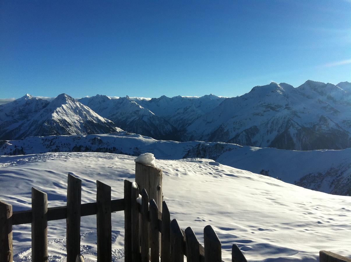 ホテル Schneekarhuette マイヤーホーフェン エクステリア 写真